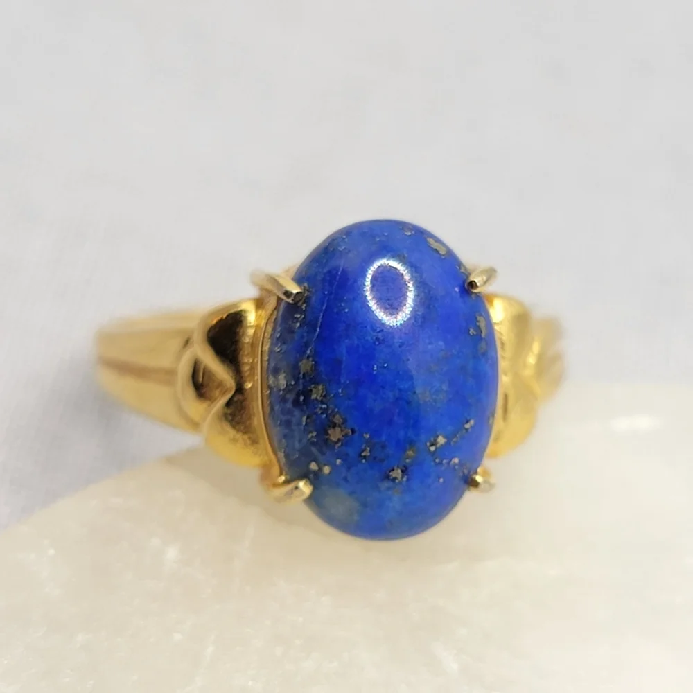 Vintage Lapis Gold Tone Cabochon Ring